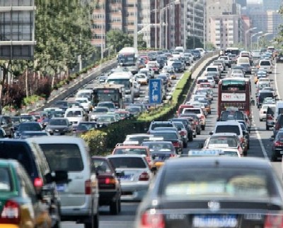 Backlash from women drivers over Beijing police tips 